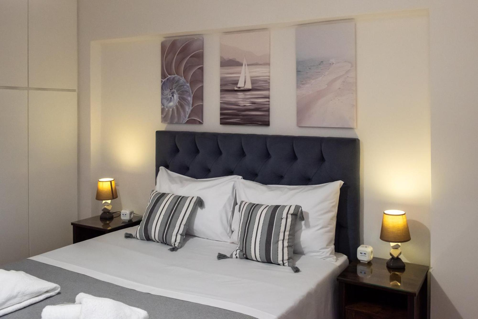 Kg Acropolis Escape Spa Apartment เอเธนส์ ภายนอก รูปภาพ