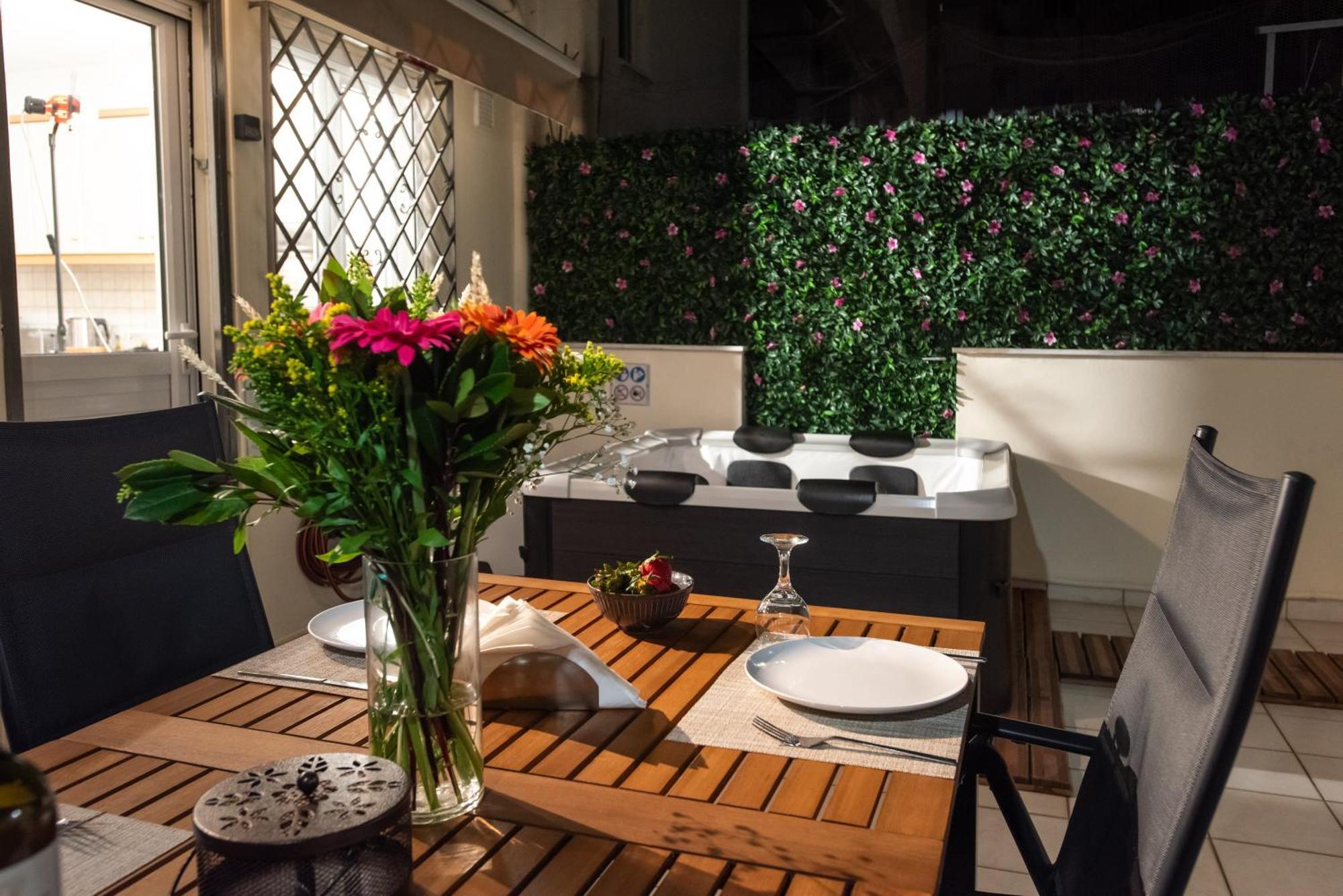 Kg Acropolis Escape Spa Apartment เอเธนส์ ภายนอก รูปภาพ